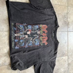 Cropped womens band tee